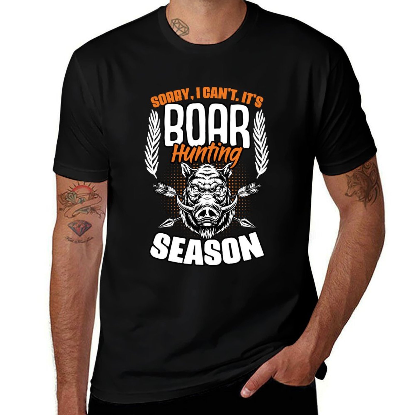Wildman Hunting & Outdoor Photos - ごめんなさい、面白くない。イノシシ狩りのユーモア。イノシシハンター向けTシャツ。リラックスフィットカジュアル半袖トップスTシャツ。