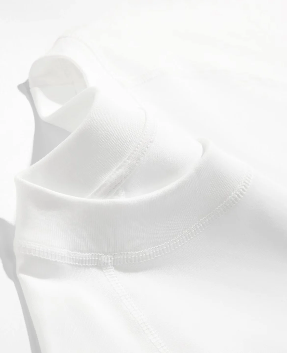 イーグルワイルドボア Tシャツ Born to Roam ワ - Wildman Hunting & Outdoor Photos のレビューと価格