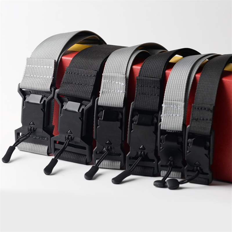バックパック磁気チェストパック取り外し可能なストラップ調節可 - Tactical Belt Rigger のレビューと価格